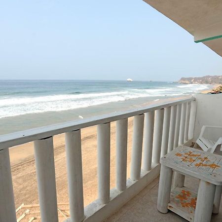 Hotel Neptuno Zipolite Exterior photo