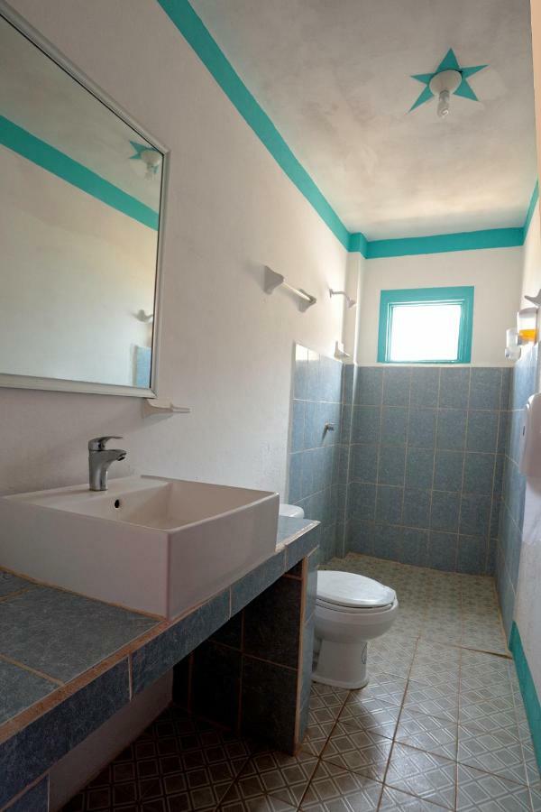 Hotel Neptuno Zipolite Exterior photo
